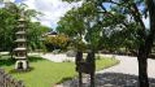 庭に設置された五重塔が印象に残りました