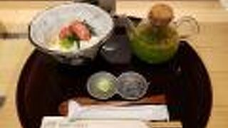 スカイデッキ直前にあるお茶漬けのお店