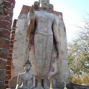 丘の上の寺院