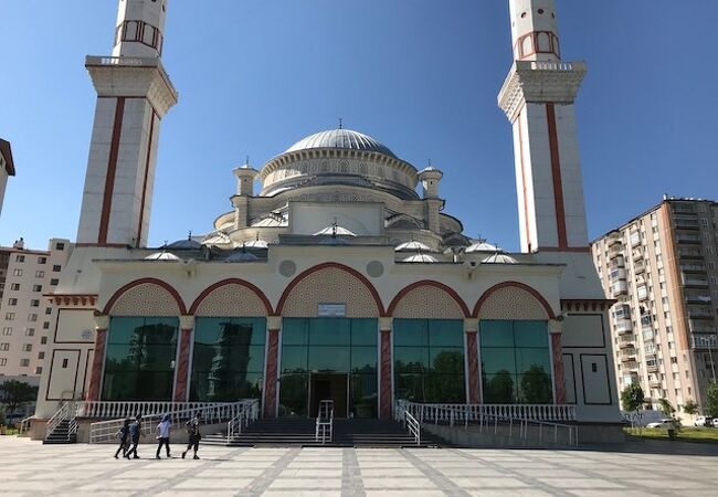 Ahmet İnci Camii