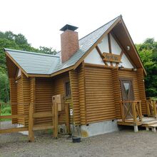 細岡駅から徒歩で行けます