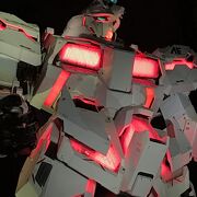 ガンダムが目印です。