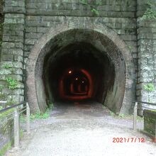 碓氷峠方向のトンネル