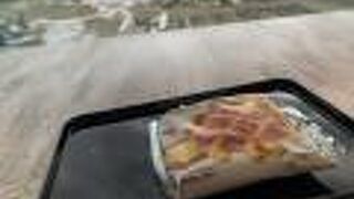 マネケンのワッフルが食べられる