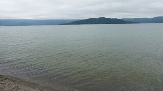 おおらかで雄大な湖