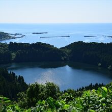 二ノ目潟と戸賀湾