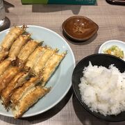 宇都宮駅から雨に濡れないで行けます。