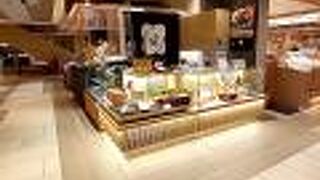 創業明治元年の大阪芭蕉堂の銀座エリア初出店の店舗