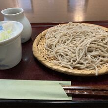 ざるそばです。