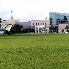 屋内プールも740円で泳げます（窓の換気十分）