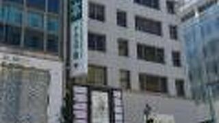 銀座で唯一の路面書店のビル