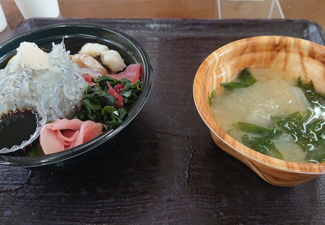 道の駅にある海鮮丼のお店