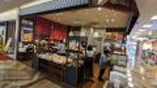 お値段控えめパン屋さん