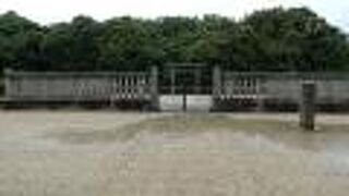 平城京跡に北側丘陵の古墳群