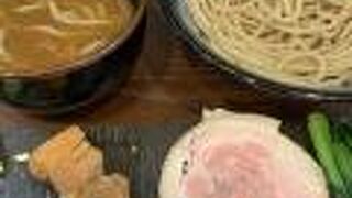 もとのともで鶏白湯つけ麺