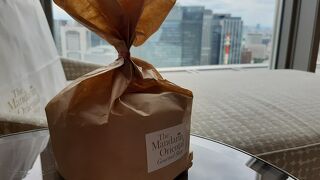 美しい創作ケーキが秀逸