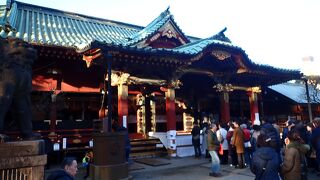 東京十社の１つ　根津神社