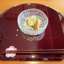 鮮魚とろろ醤油糀掛け