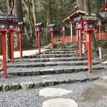 境内までの階段