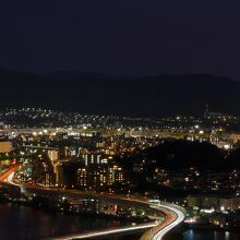 福岡都市高速と室見川方面景色