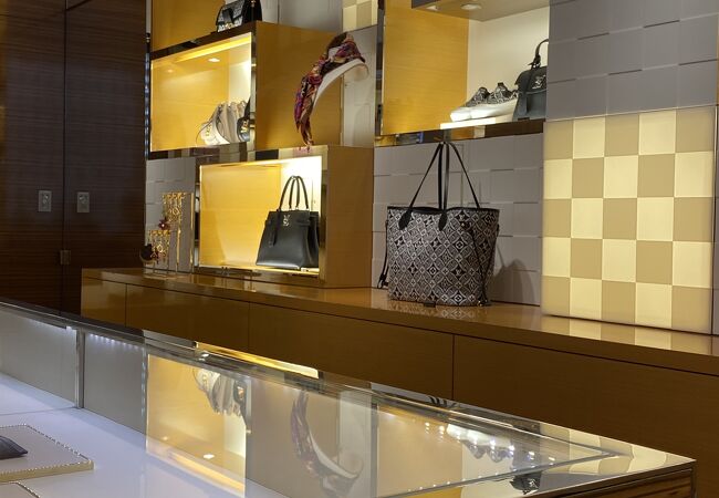 ルイ ヴィトン 神戸 メゾン