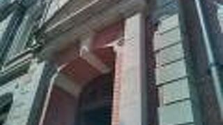 三菱一号館美術館の1Fに