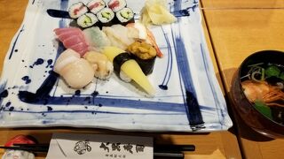 青森駅前のお寿司やさん