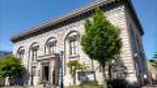 北のウォール街を代表する建物は小樽芸術村として公開されています