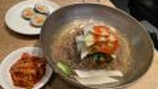 韓国冷麺大盛！