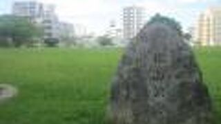 東西を通しで歩いてみると良いです