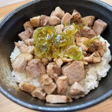 チャーシュー丼