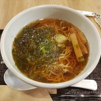 夜食用の無料ラーメン