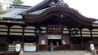 前田利家、まつ夫妻を祭った神社