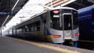 夏休み期間の土日プレミアム車両の運用が半減