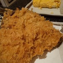 アジフライは肉厚