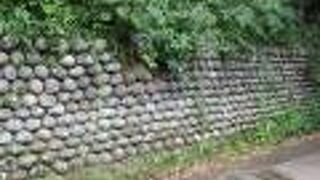 八丈島の大里の玉石垣