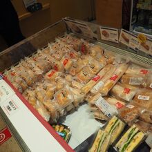 総菜パンが充実
