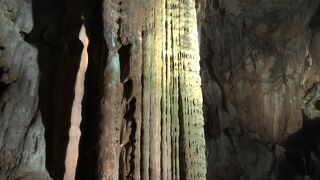 ３億年の自然の造形美に驚嘆！！