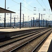  ポルト カンパニャン駅ホーム