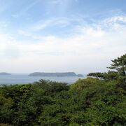 山頂からの眺望が良いです。