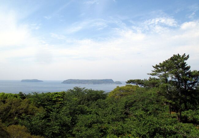 山頂からの眺望が良いです。