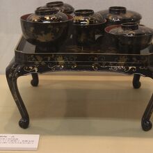 本陣で使われていた大名用の食器