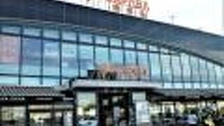 <EXPASA海老名(上り線)>では[東西逸品こみち]が♪