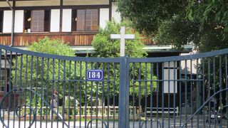 和風建築の教会です