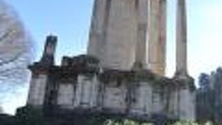 柱が印象的な遺跡です。