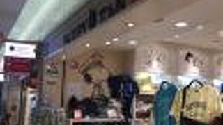 新幹線と東京駅の商品