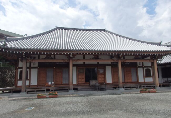 泉蔵寺