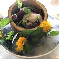 季節によって旬の食材をサプライズをもって楽しめます