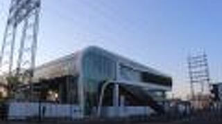 立派な駅でした。