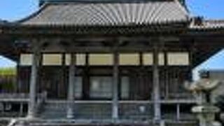 立派なお寺でした